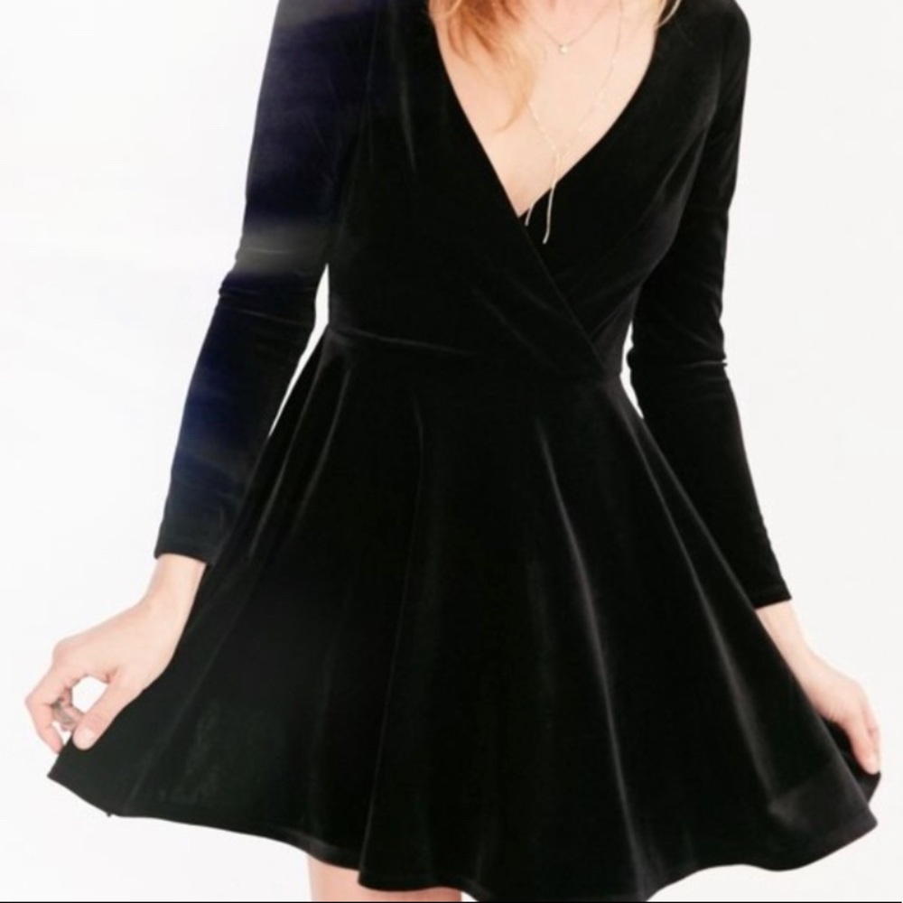 Kimchi Blue Black Velvet Faux Wrap Dress